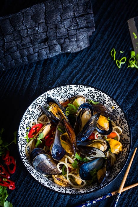 Thai smoked mussels