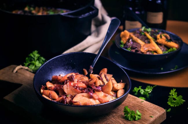 Vermouth gestoofde appeltjes