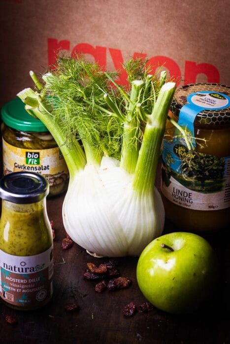 Venkelsalade vegetarische hotdog