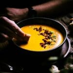 Gerookte pompoensoep met curry