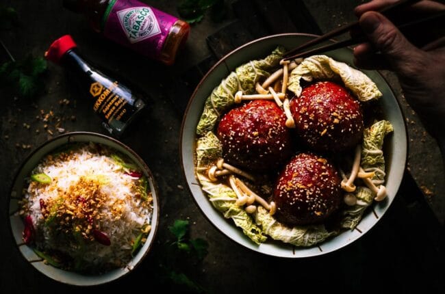 Lion's head meatballs