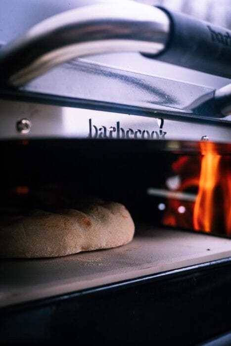 Pizza margherita in barbecook magnus pizza insert