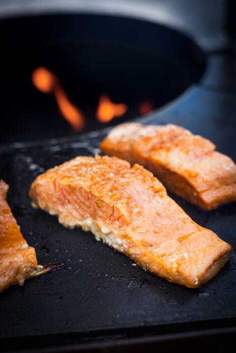 gegrilde zalm op de plancha